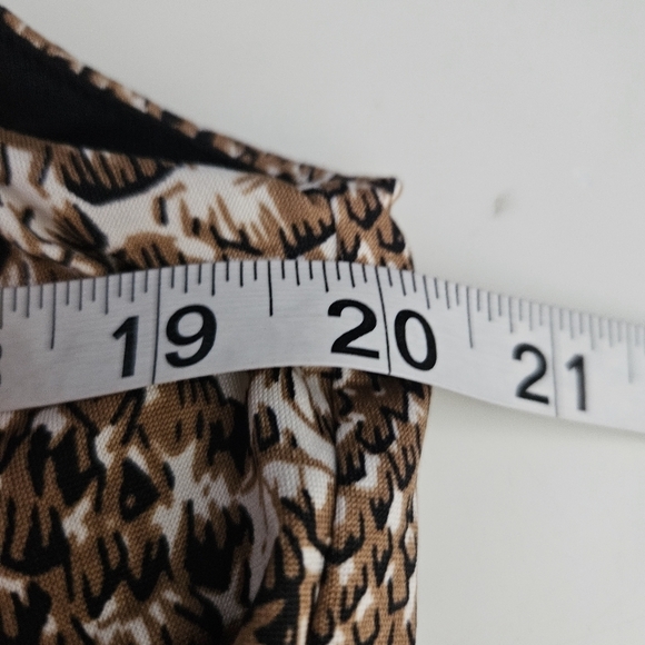 Emma & Michele Brown Sleeveless Animal Print Romper Sz Large - Picture 7 of 11